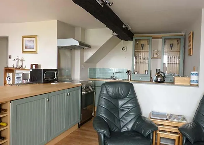 Gulls Hatch * Maryport